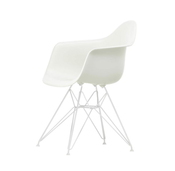 Eames Plastic Armchair DAR White Collection