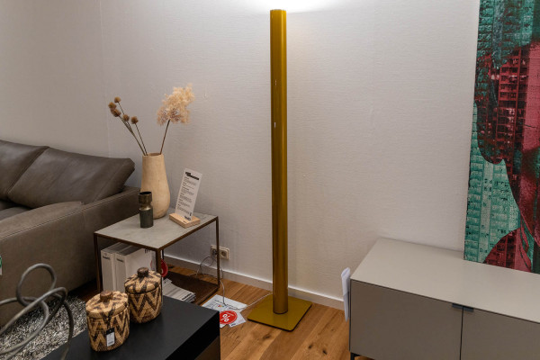 Artemide Stehleuchte ILIO Gelb