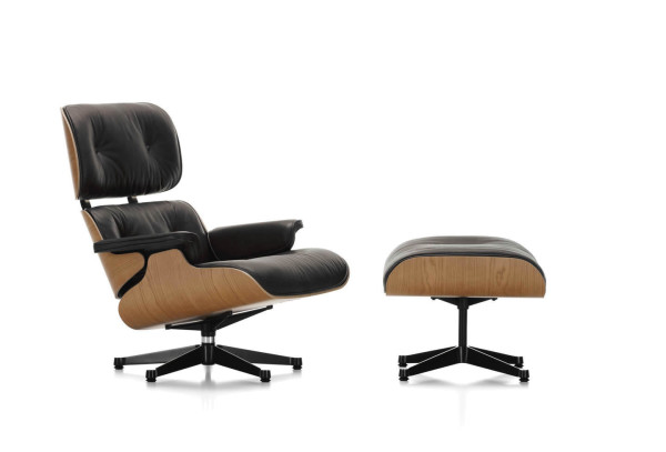 Eames Lounge Chair mit Ottoman Kirschbaum Premium Leder