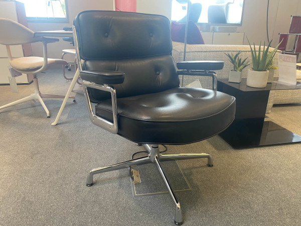 Konferenz-Sessel ES 108 Lobby Chair 4379 Ausstellungsstück